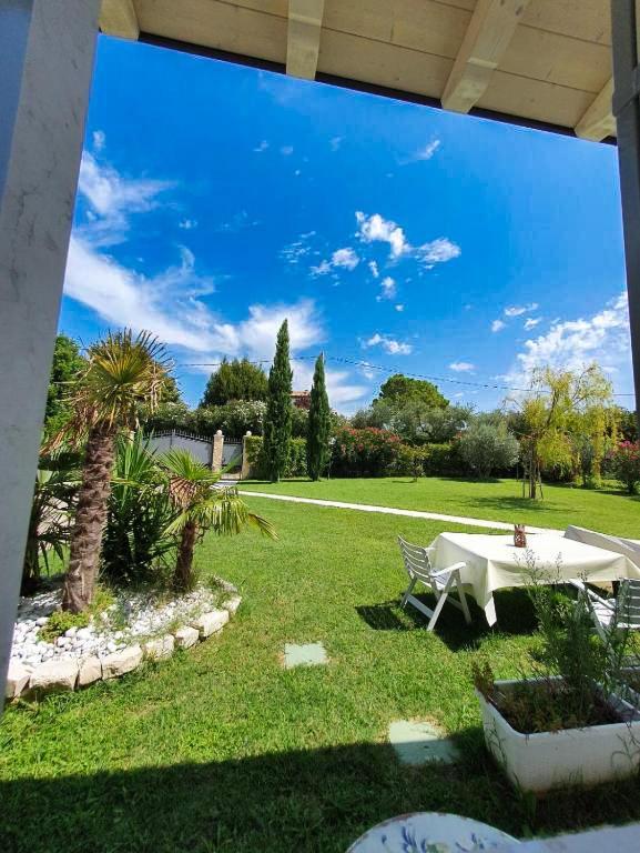 Villa Claudia Bardolino Exterior foto